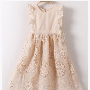 Pale Peach Vintage Lace Sleeveless Flower Girl's Dress